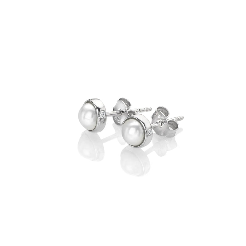 Amulets Pearl Earrings Hot Diamonds