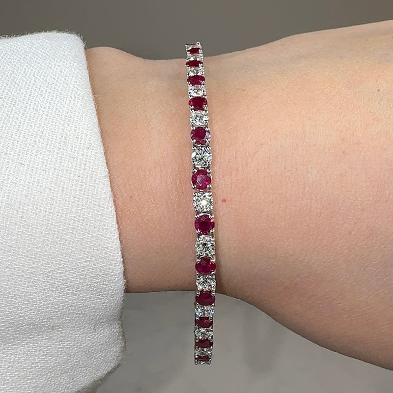 Round Brilliant Diamond and Ruby 4 Claw Bracelet BRDR45345 - HEERA DIAMONDS