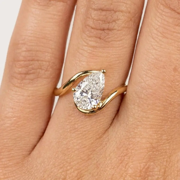 "Mystic" Solitaire 2 Carat Pear Shape Engagement Ring SSPS04