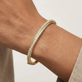 ROUND CUT 4.5 CARAT DIAMOND FANCY DESIGN BANGLE