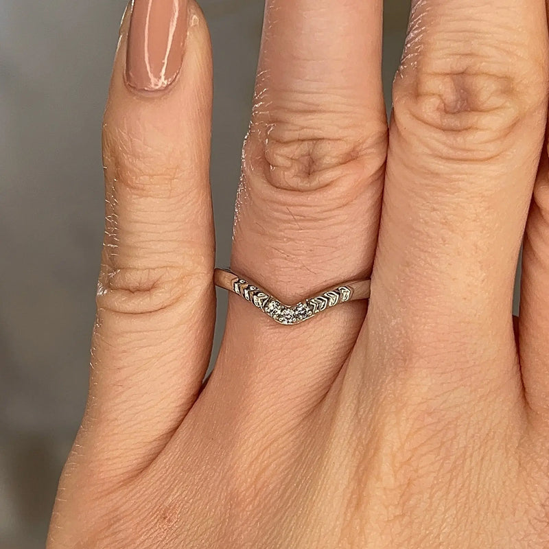 "Vera" Subtle Foliage V Shaped Diamond Eternity Ring ET40 - HEERA DIAMONDS