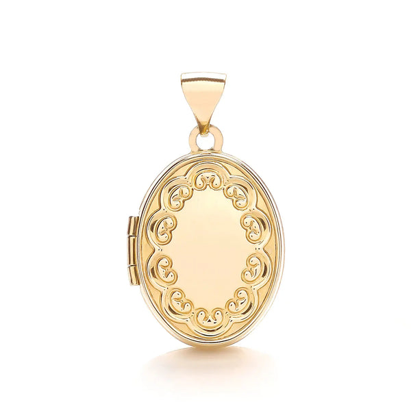 Y/G Oval Shaped Locket Heera Diamonds