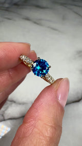 "Midnight" Round Cut 2 Carat Electric Blue Diamond Shoulder 18kt Yellow Gold Engagement Ring DSRB04