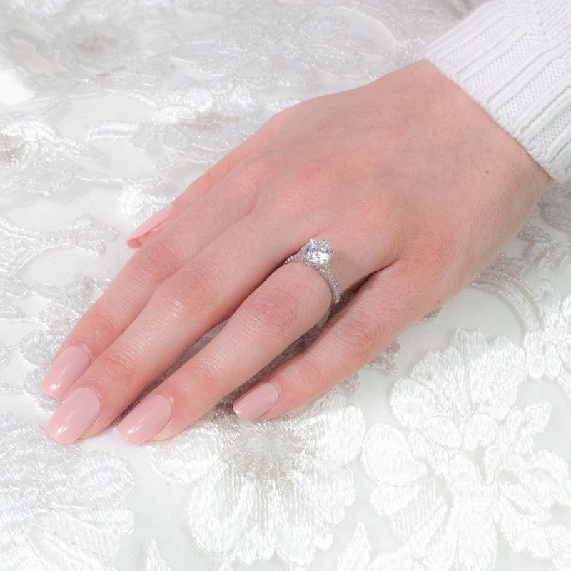 PINE - Round Brilliant Trilogy Engagement Ring in Platinum - HEERA DIAMONDS