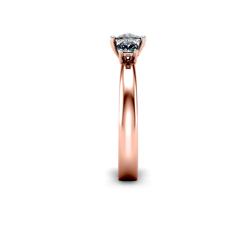LIPSTICK - Oval and Rounds Trilogy Engagement Ring in Rose Gold - HEERA DIAMONDS